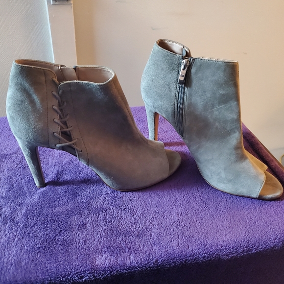 Open toe heel sandal - Picture 3 of 4
